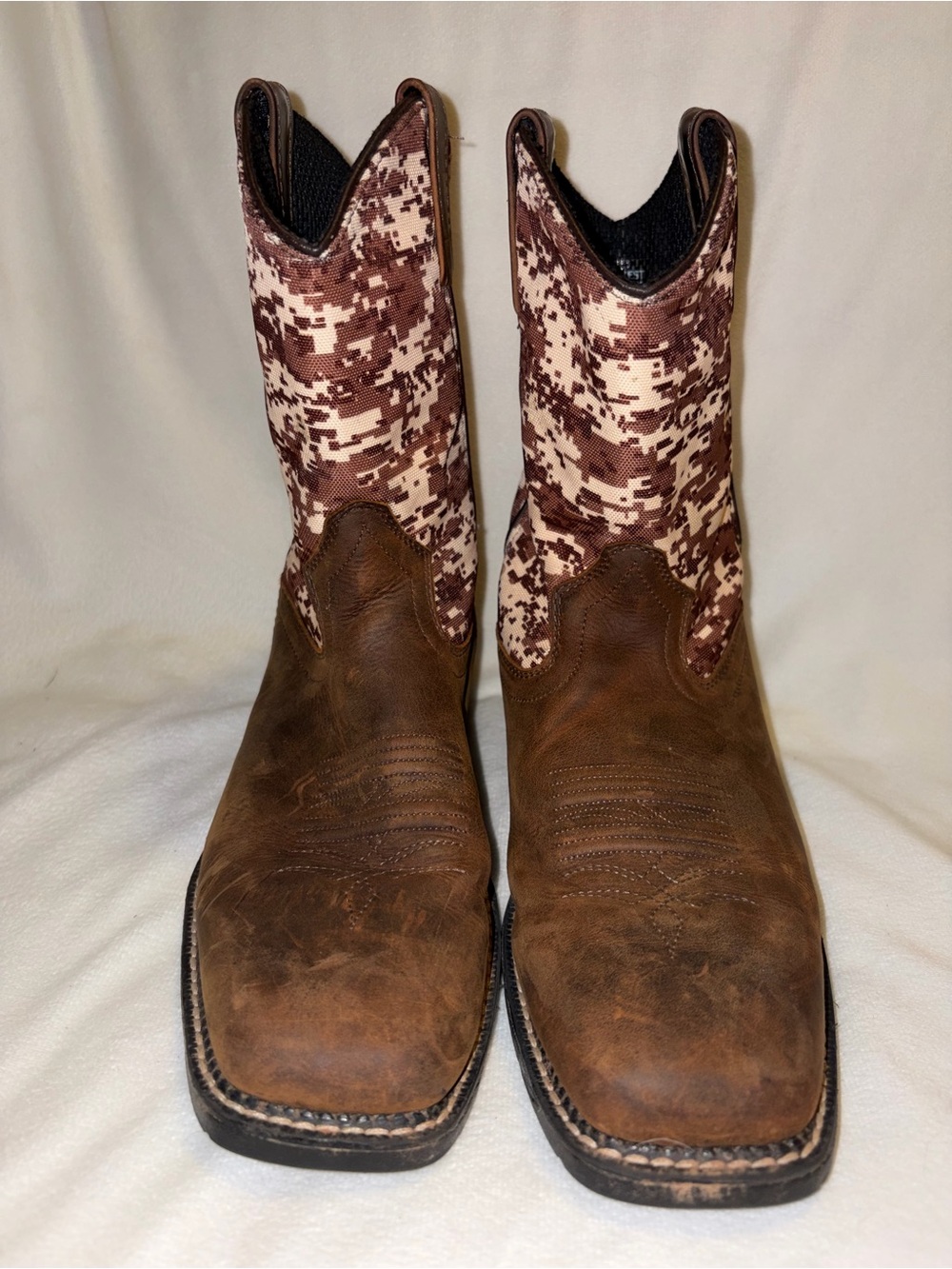 Brown Leather Cowboy Boots with brown Camouflage Shaft kid size 6